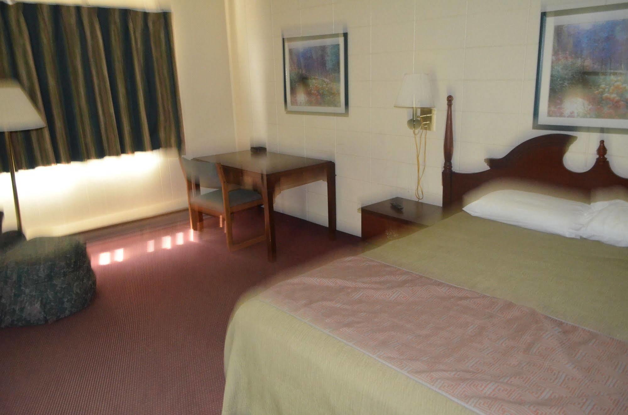 Grand Inn פארגו מראה חיצוני תמונה